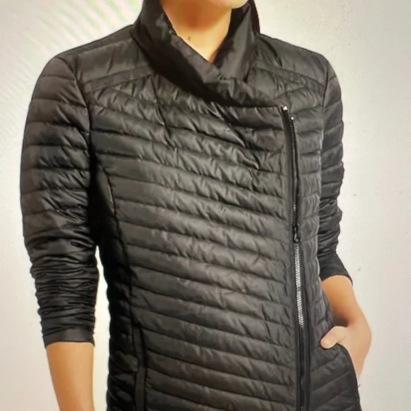 ATHLETA So Down Asymmetric Hem Ivory Puffer Jacket - Picture 5 of 6